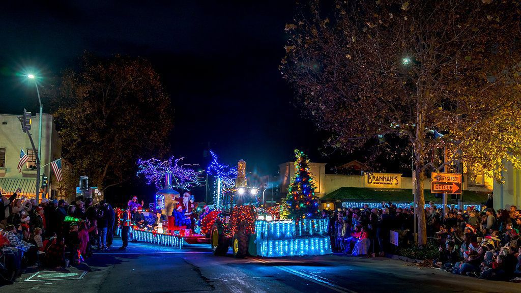 Romeo Vineyards float